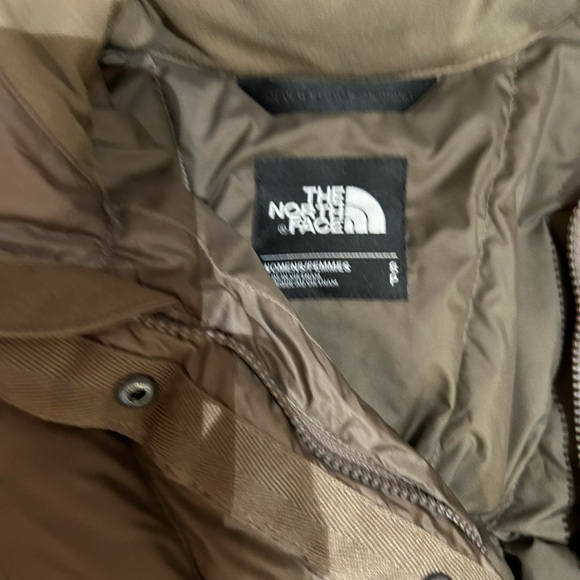 Northface Puffer - Picture 2 of 2